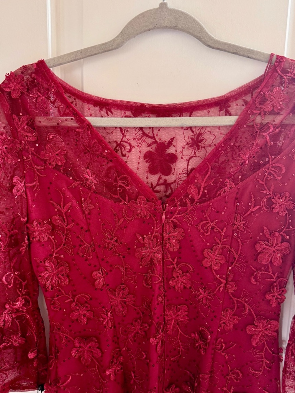 Adrianna Papell Floral Sequin Embroidered Lace Cocktail Dress 2 Pink Bell Sleeve - Picture 9 of 14